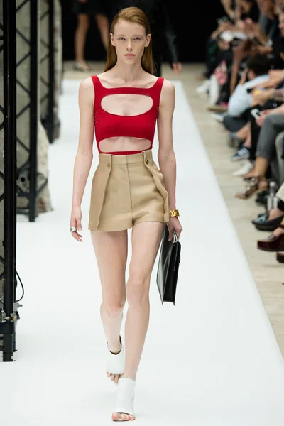 Look 7